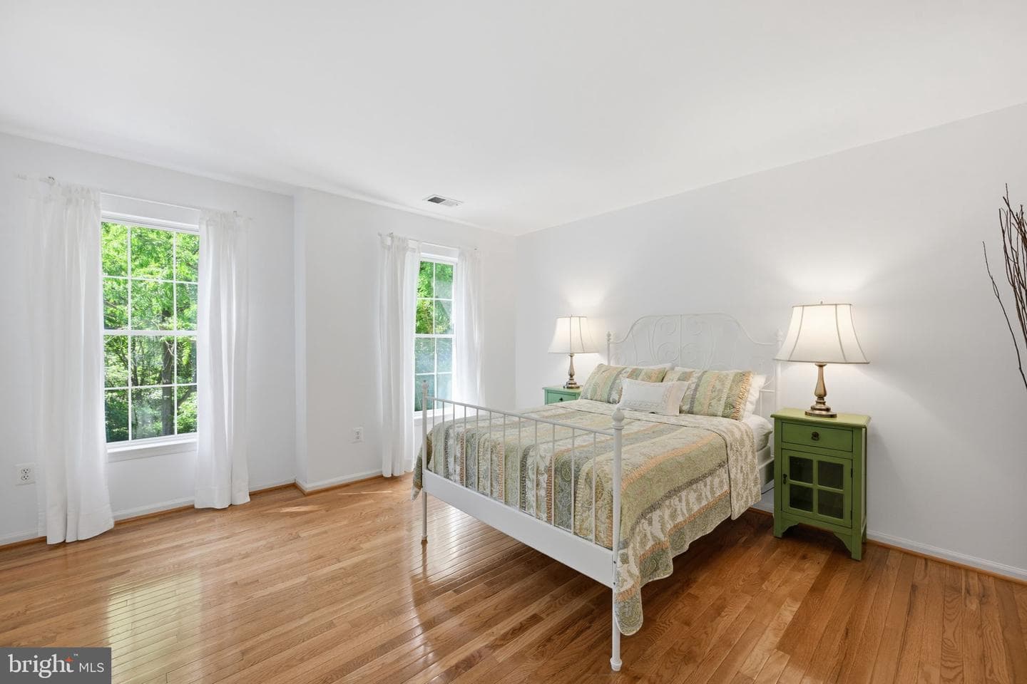 308 Barnside Place photo 31