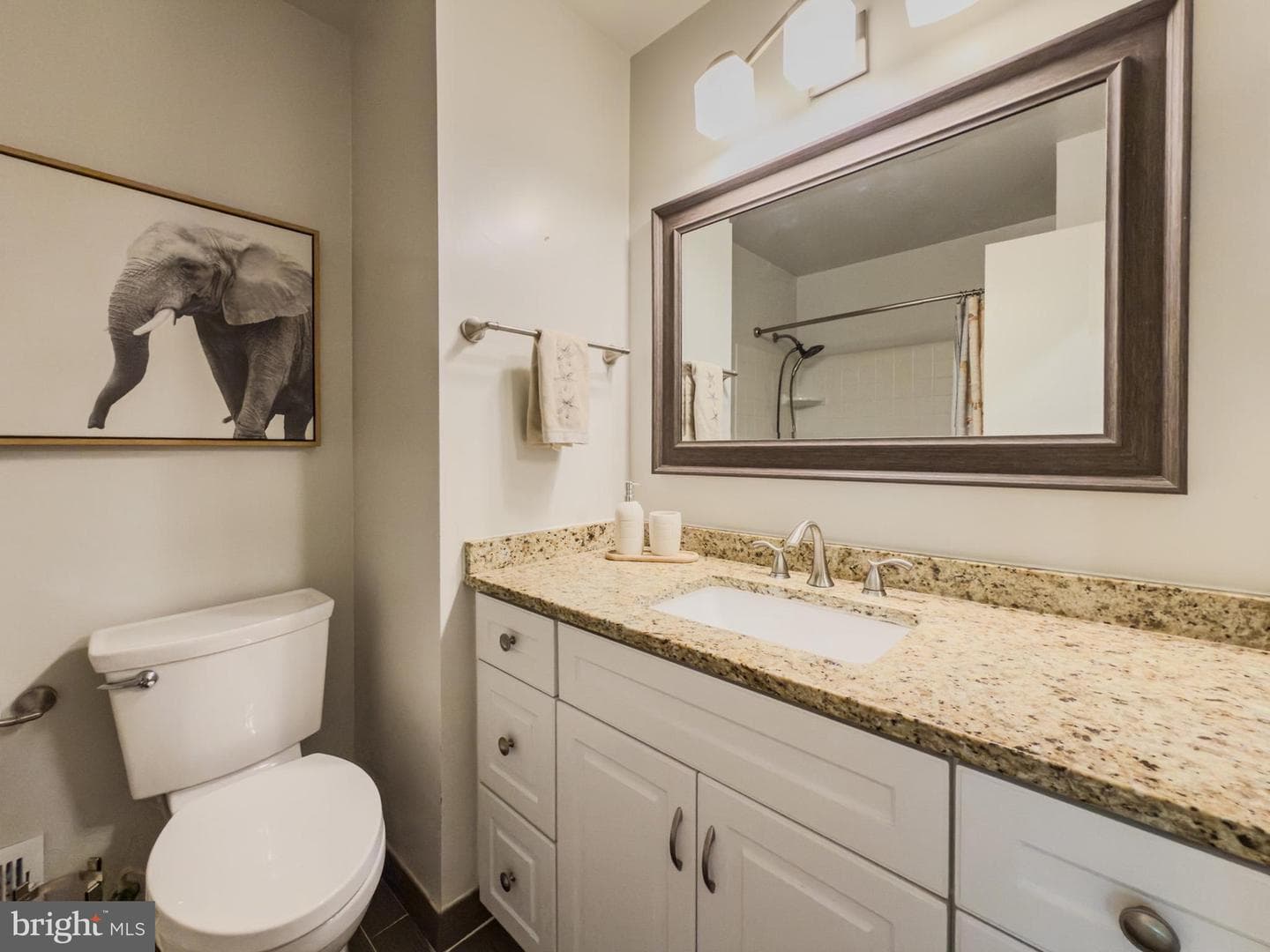 1514 Ainsley Road photo 16