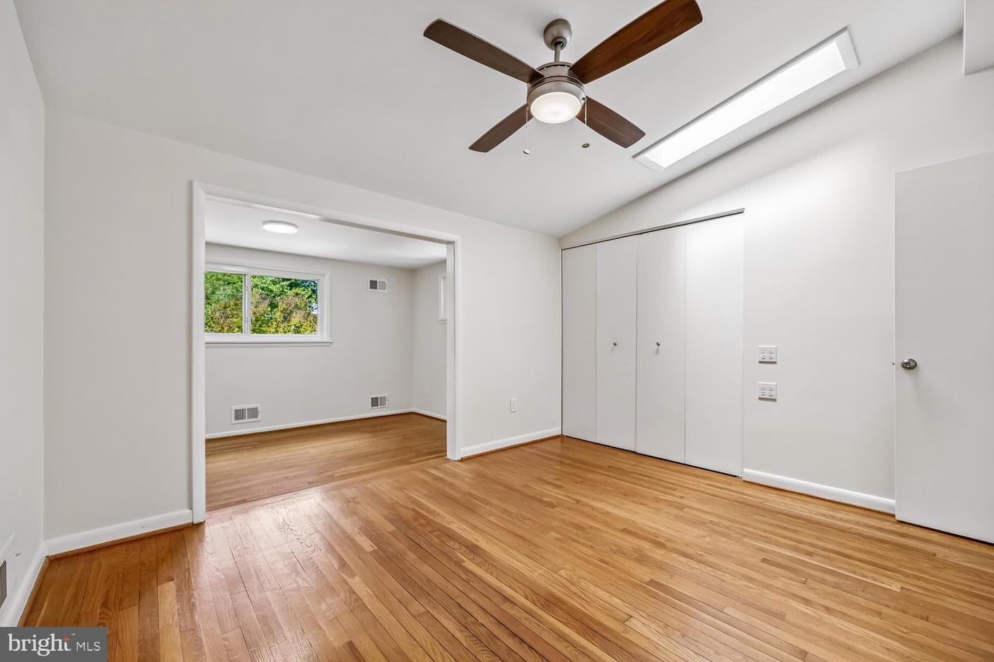 300 Gilsan Court photo 71