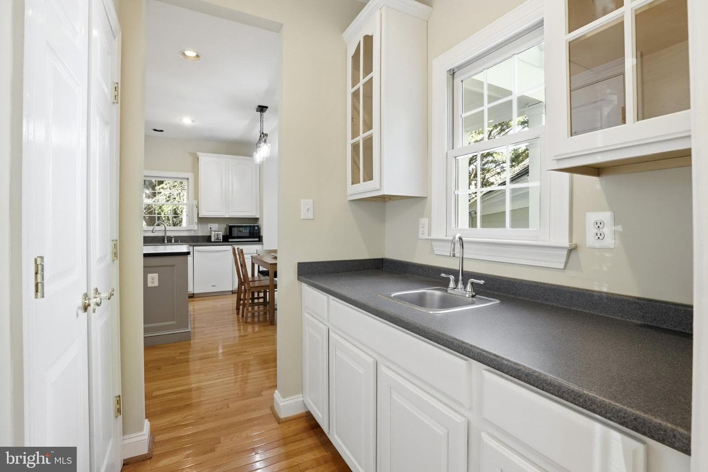 119 Thurgood Street photo 17