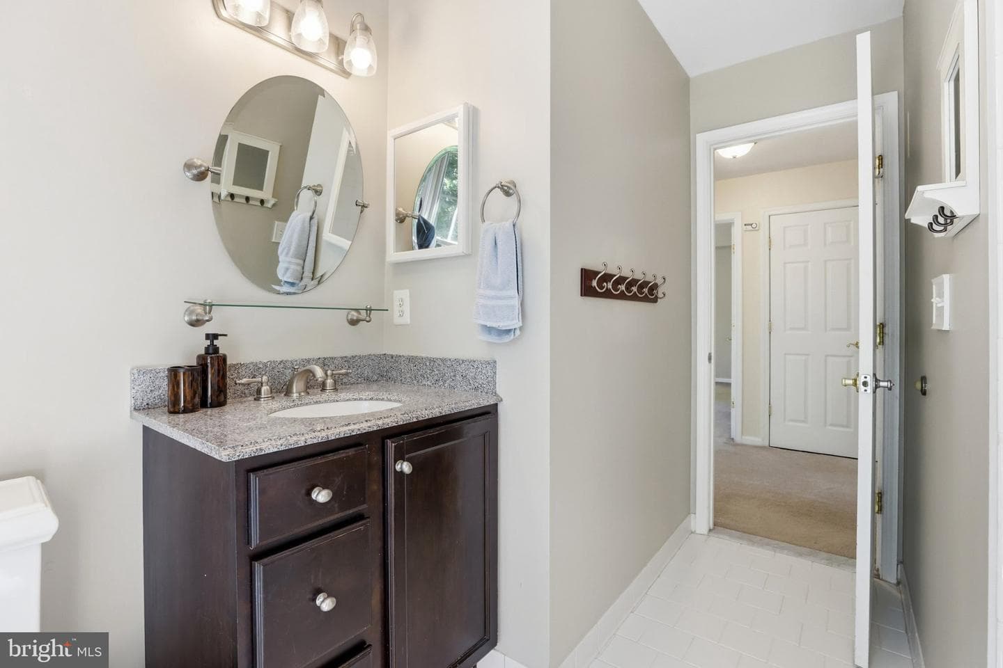 119 Thurgood Street photo 31