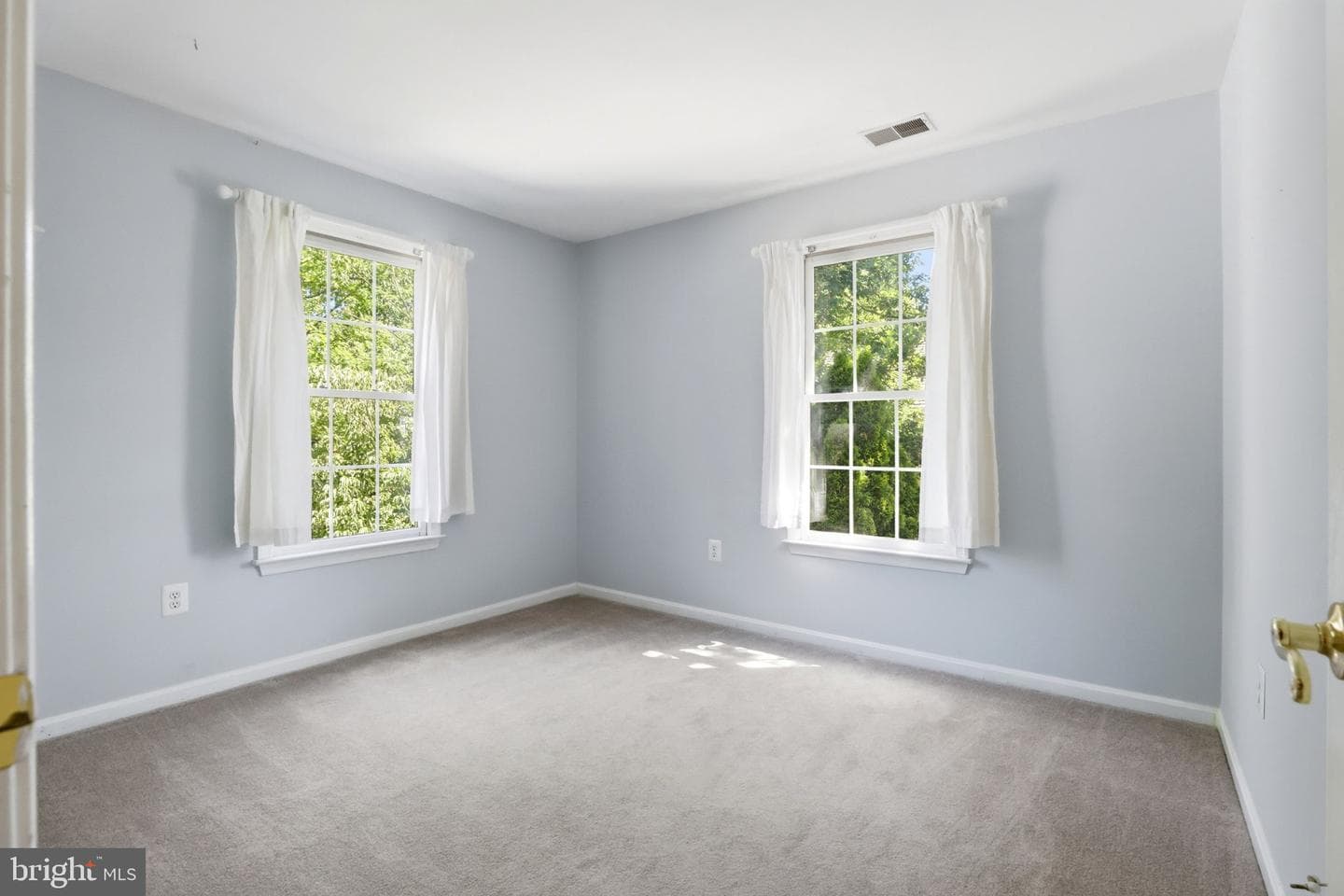 119 Thurgood Street photo 32