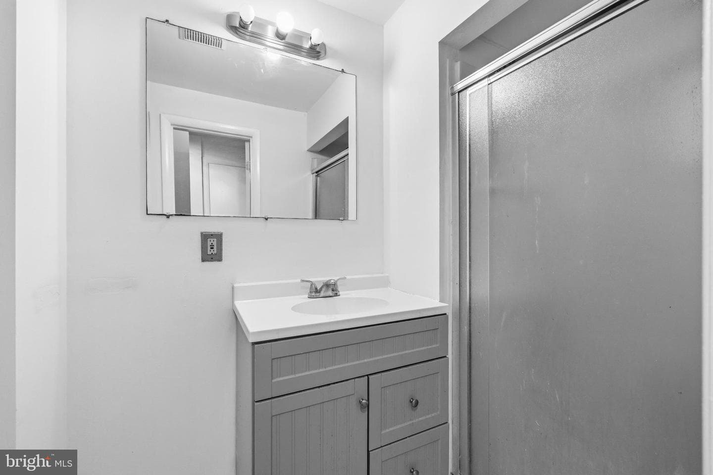 13602 Ambassador Drive #13602 photo 27