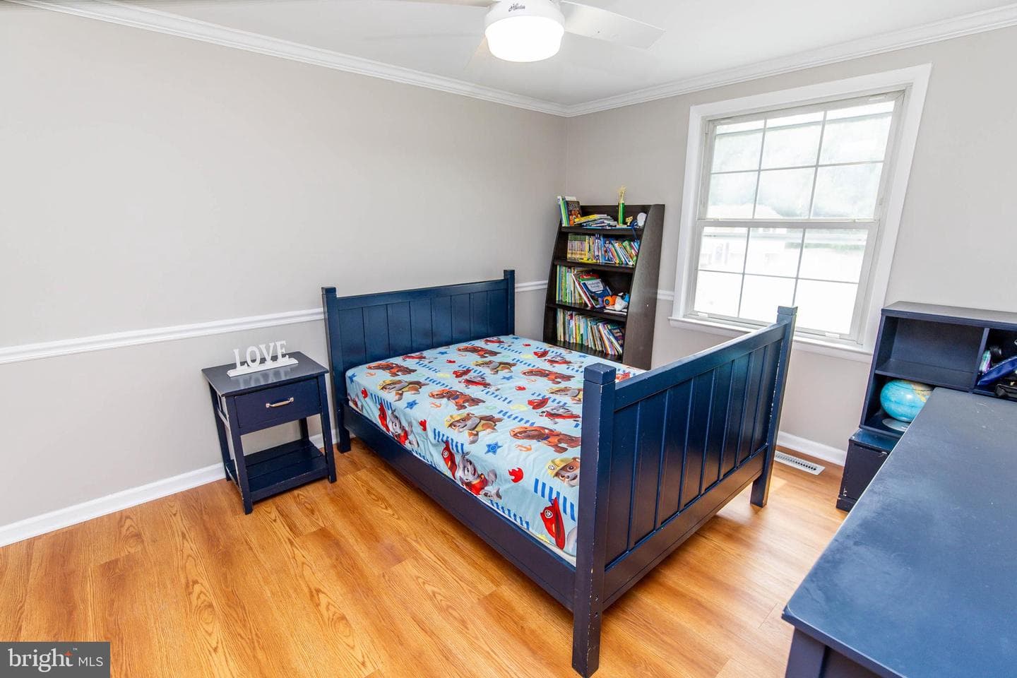 15613 Wembrough Street photo 27