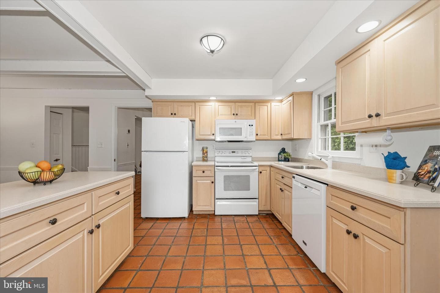 9924 Shrewsbury Court photo 22