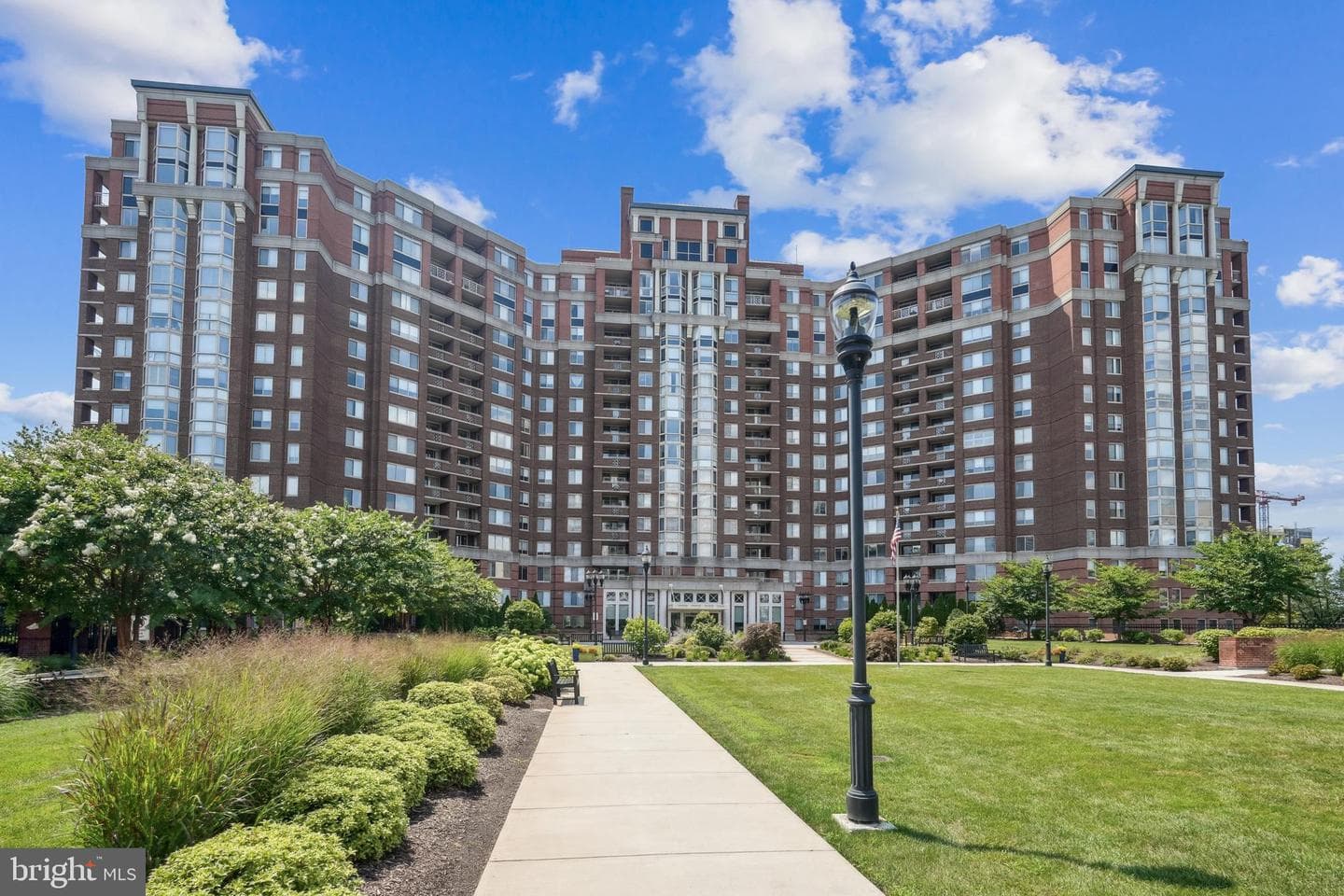 5809 Nicholson Lane #1001, Rockville