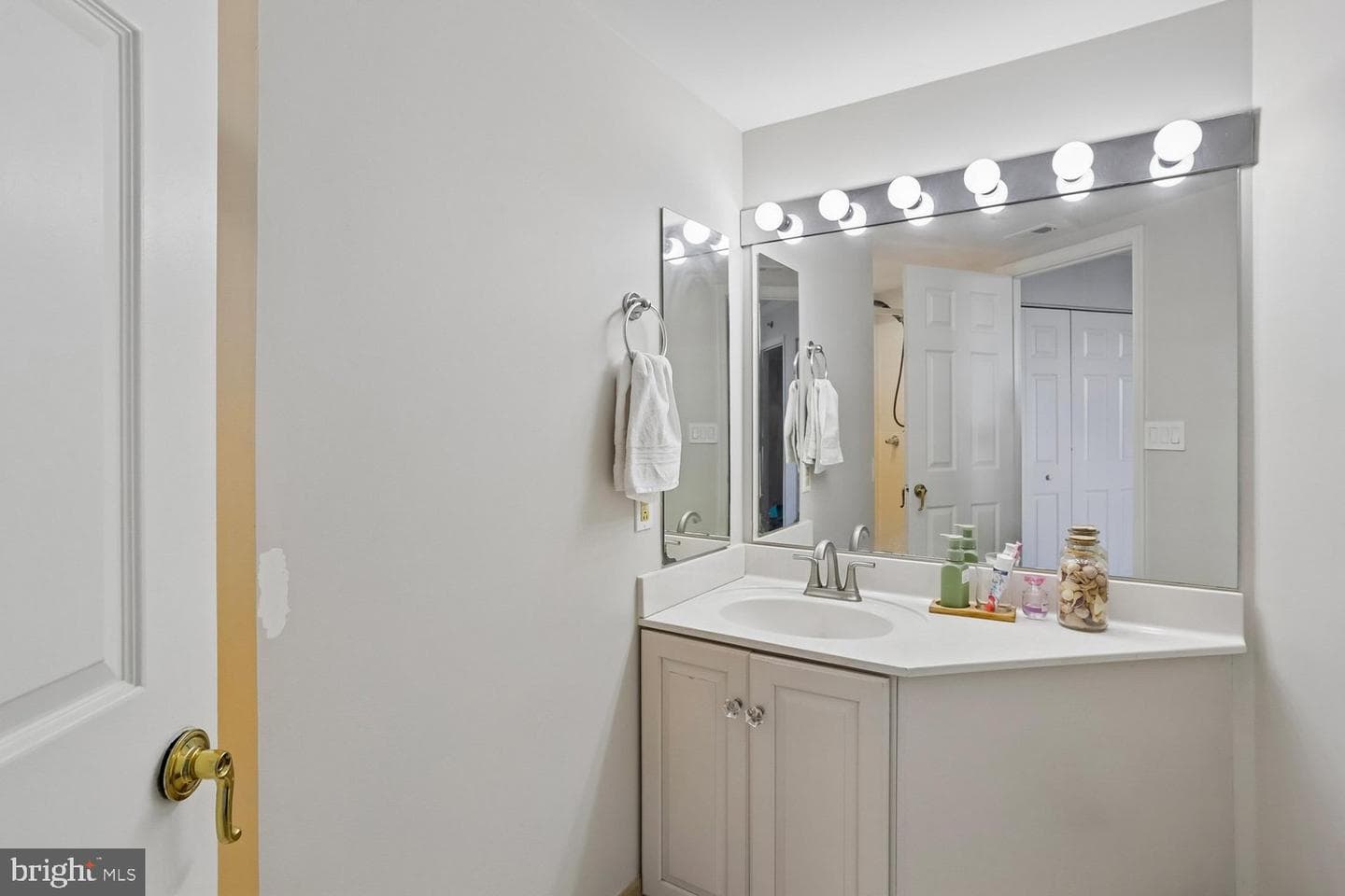 5809 Nicholson Lane #1001 photo 46