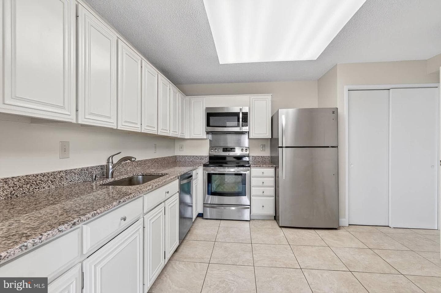 7420 Westlake Terrace #1210 photo 5