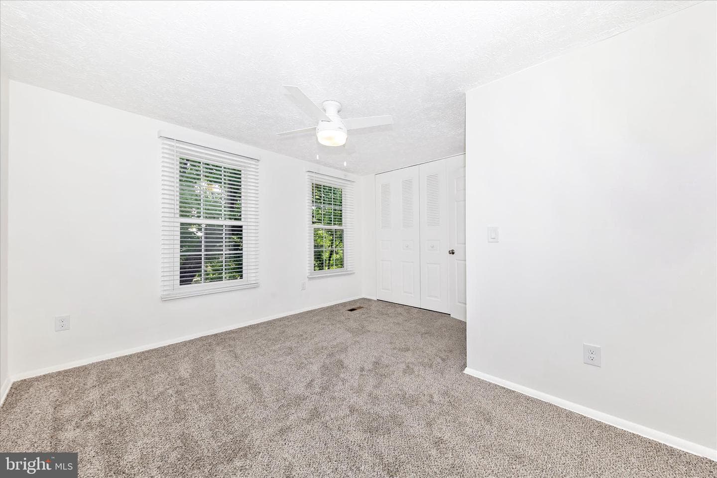 19453 Breezedale Lane photo 25