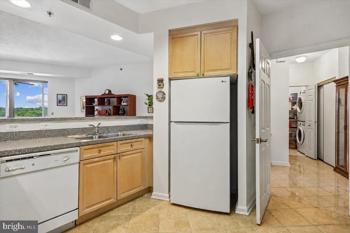 3200 N Leisure World Boulevard #712 photo 2