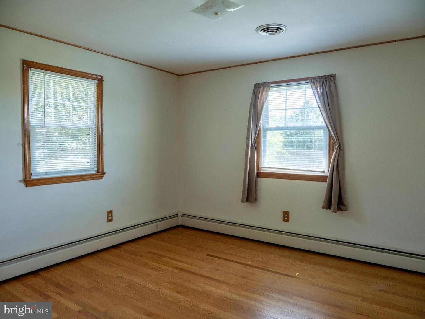 26906 Clarksburg Road photo 11