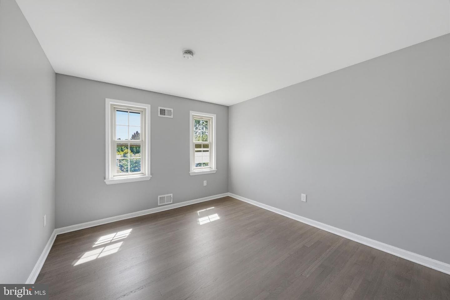 14908 Notley Road photo 25