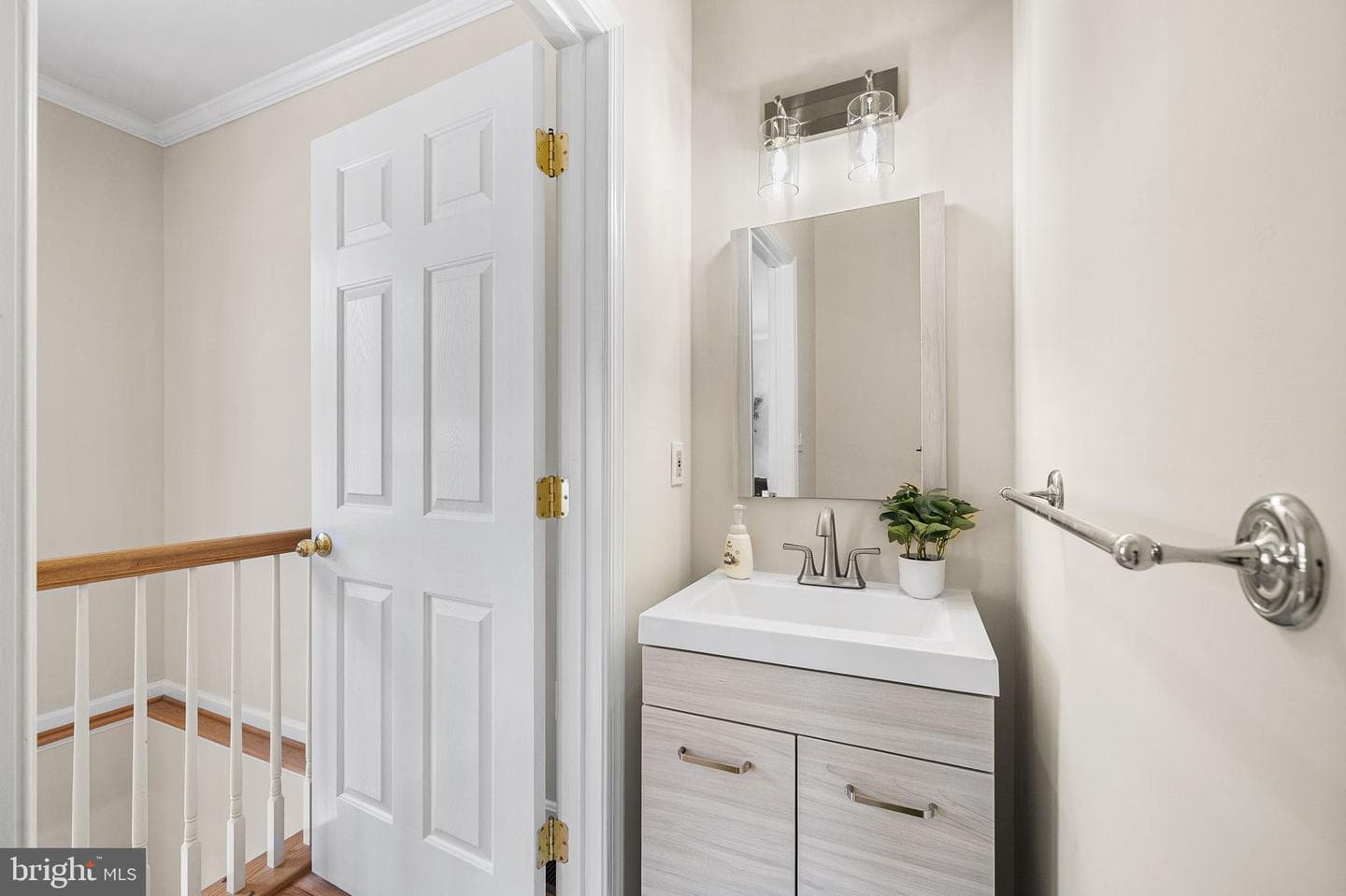 135 Wootton Oaks Court photo 25