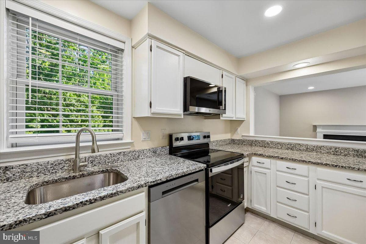 5717 Brewer House Circle #202 photo 13