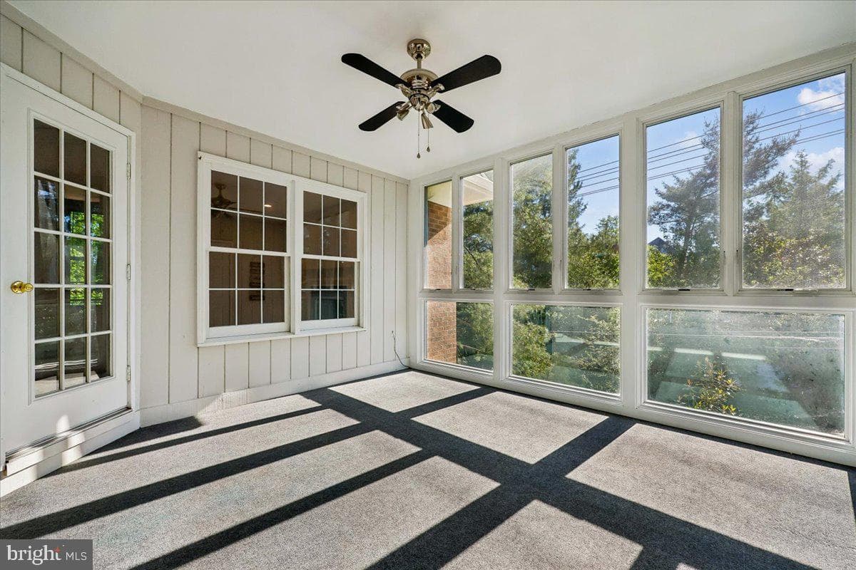 5717 Brewer House Circle #202 photo 21