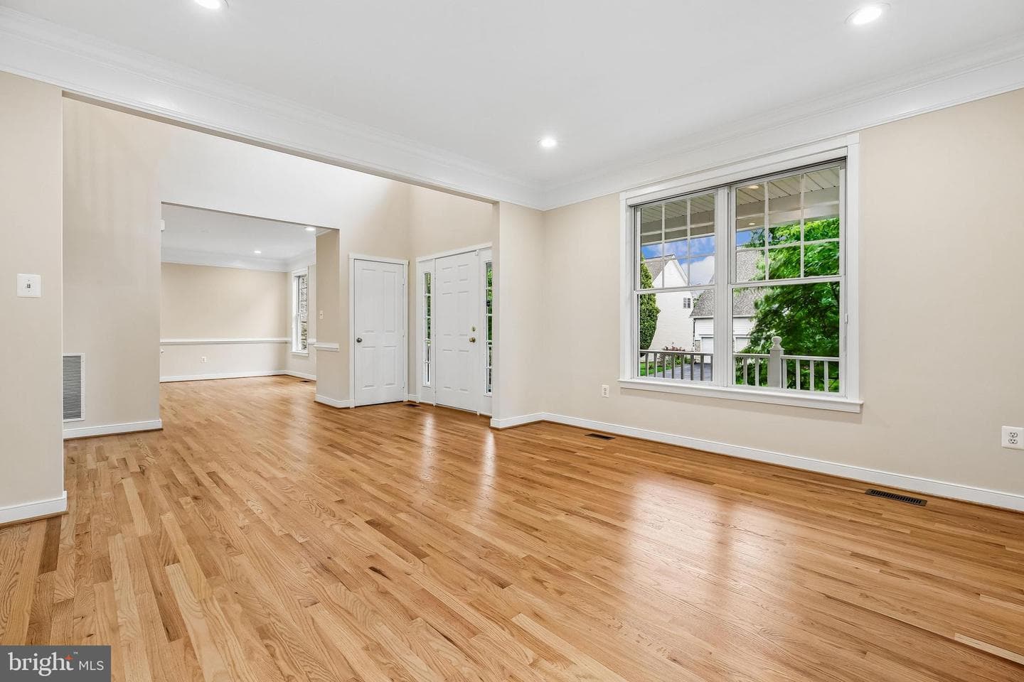 14226 Floral Park Drive photo 18