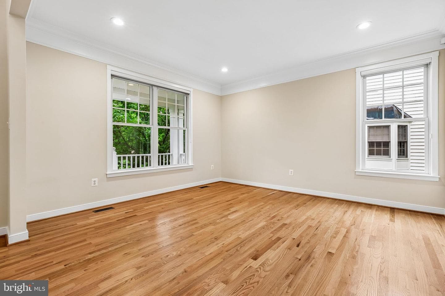 14226 Floral Park Drive photo 29