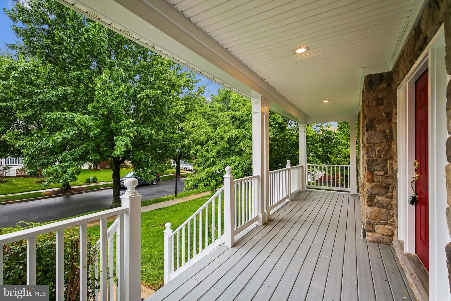 14226 Floral Park Drive photo 4