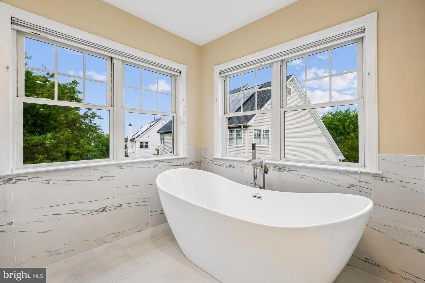14226 Floral Park Drive photo 40