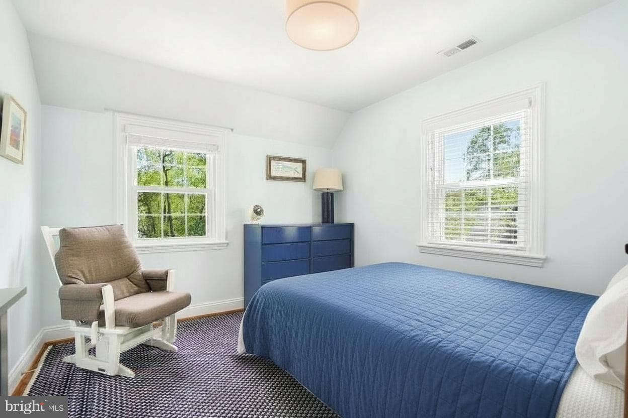 509 Philadelphia Avenue photo 23