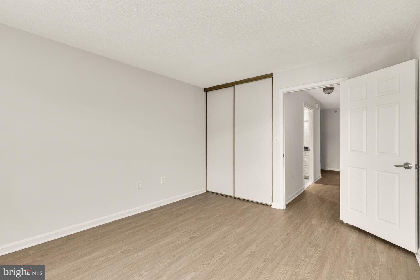 14805 Pennfield Circle #309 photo 25