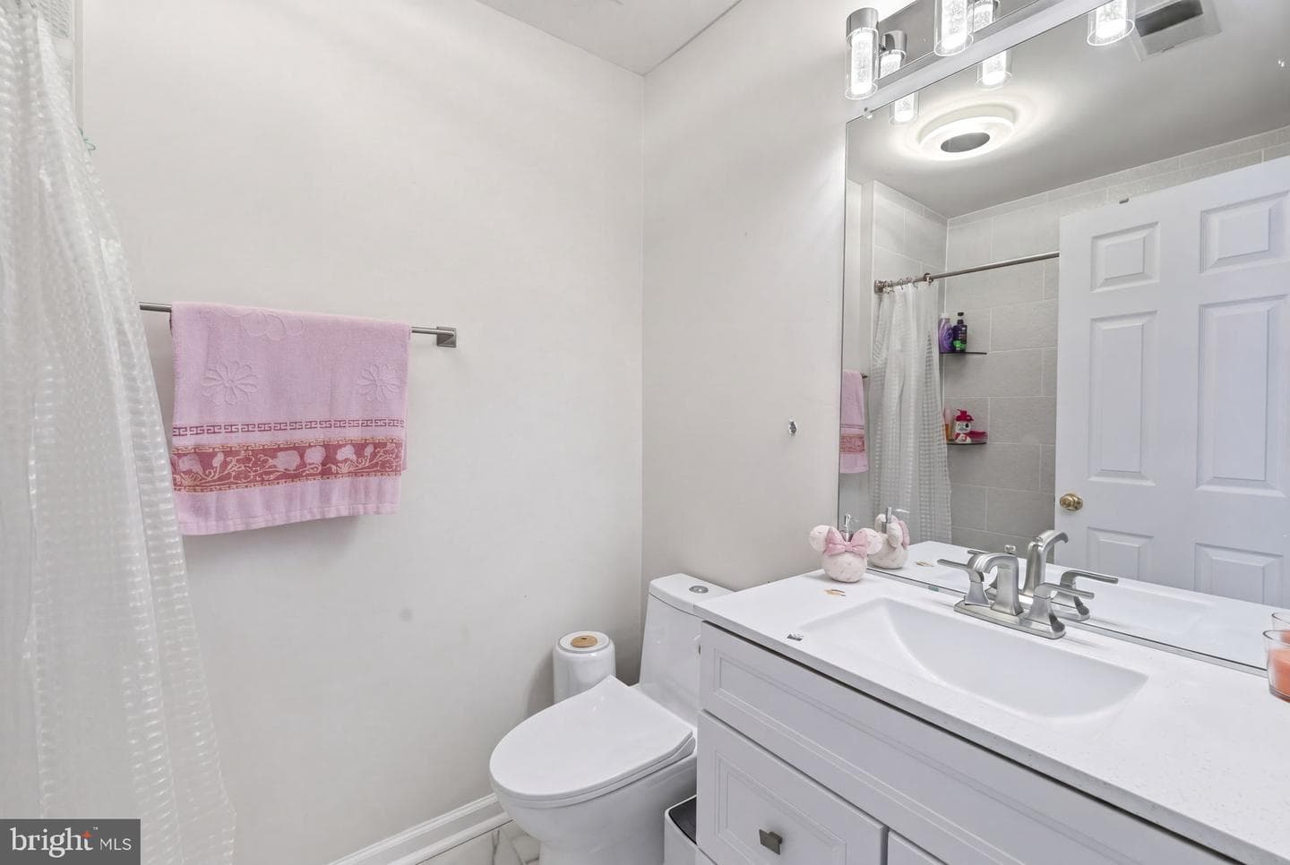 21123 Camomile Court #113 photo 36