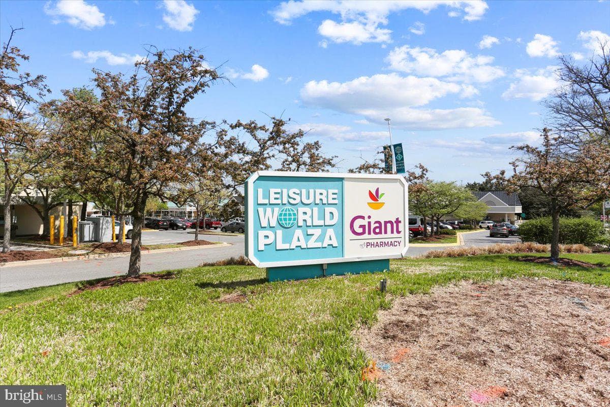 14809 Pennfield Circle #314 photo 48