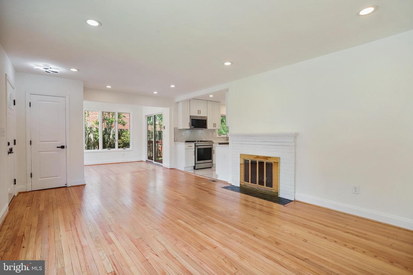 8417 Farrell Drive photo 15