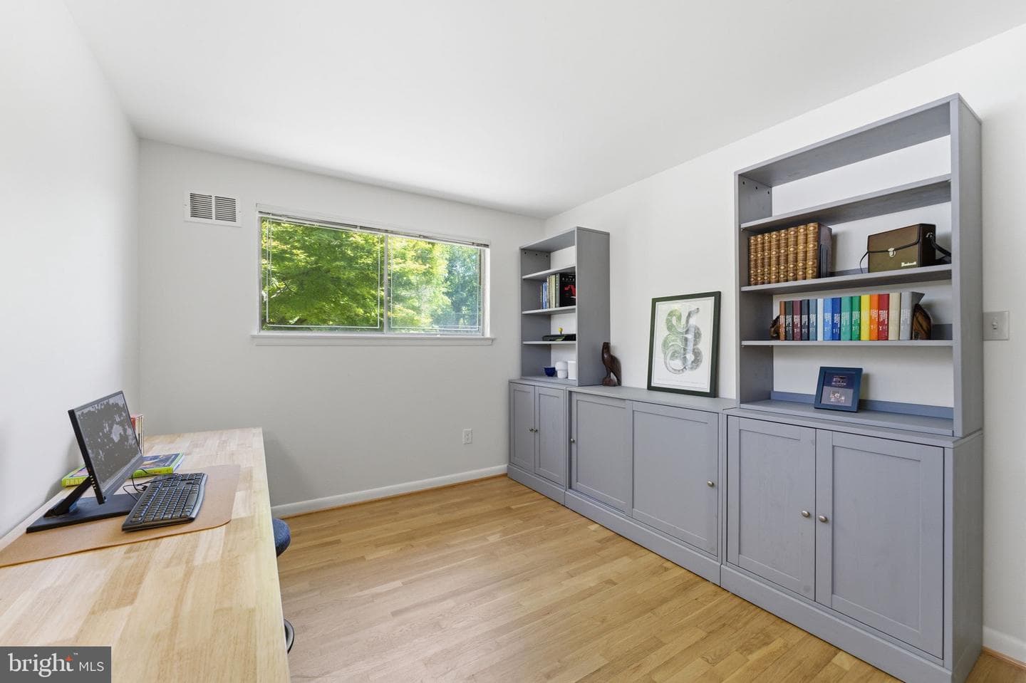 11408 Gilsan Street photo 31