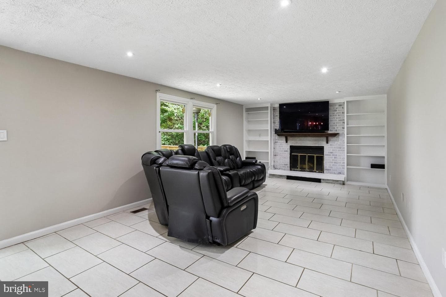 18808 Cross Country Lane photo 25