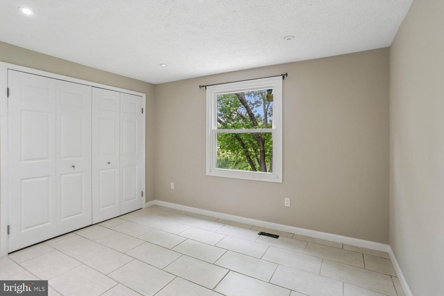 18808 Cross Country Lane photo 30