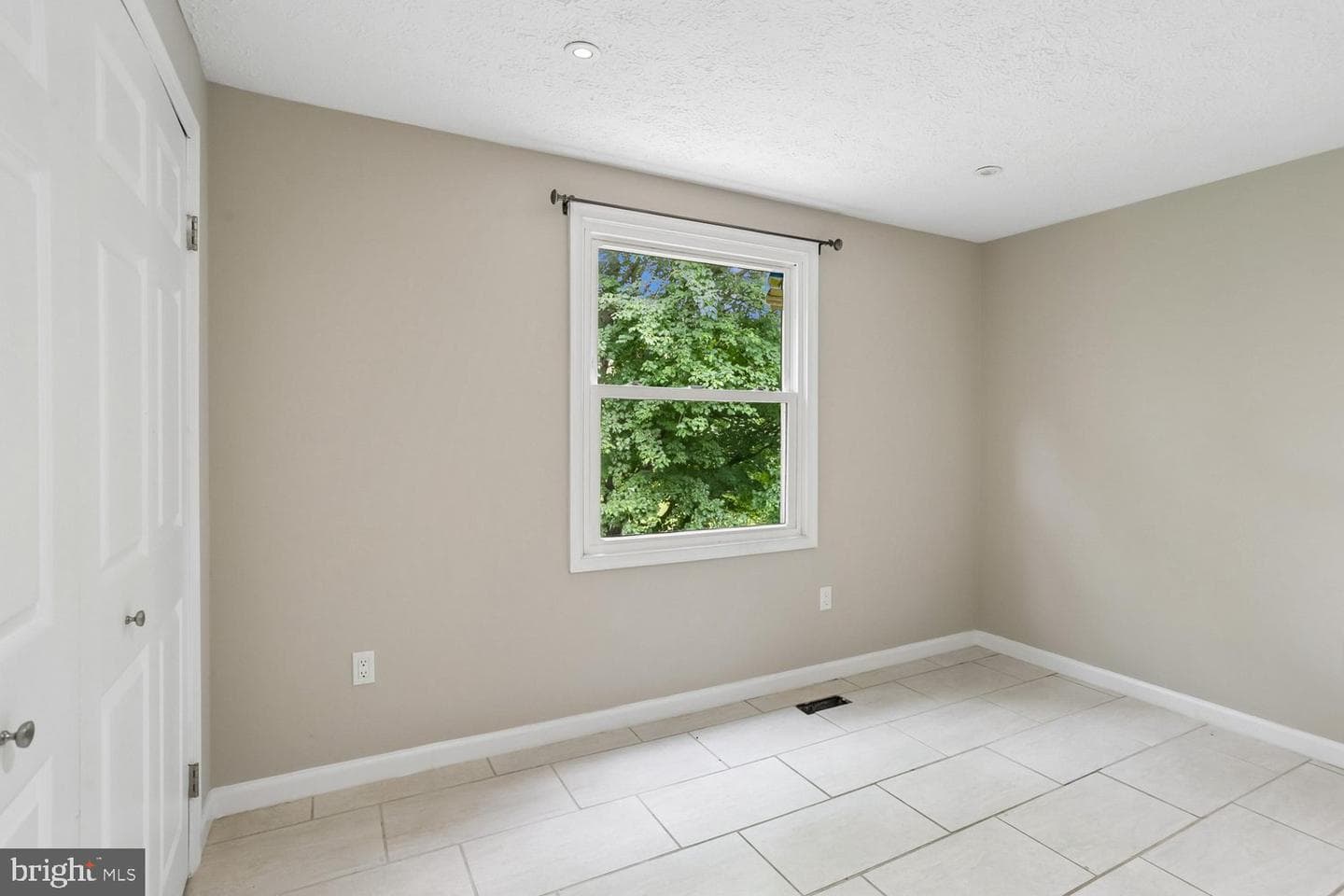 18808 Cross Country Lane photo 31