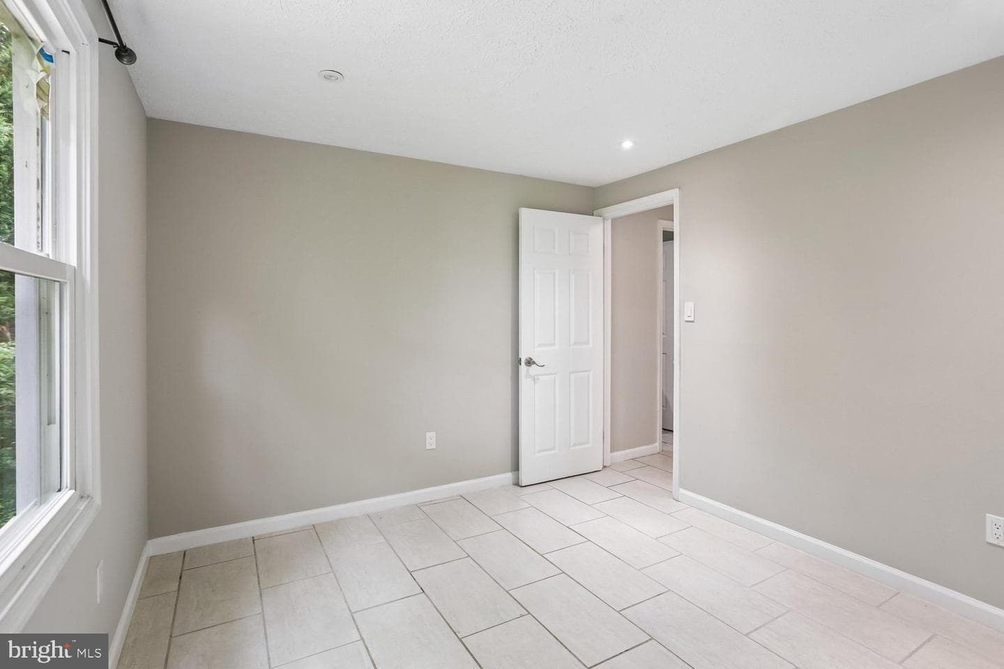 18808 Cross Country Lane photo 32