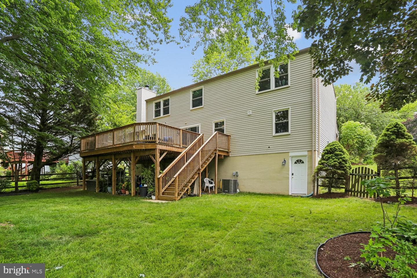 18808 Cross Country Lane photo 4