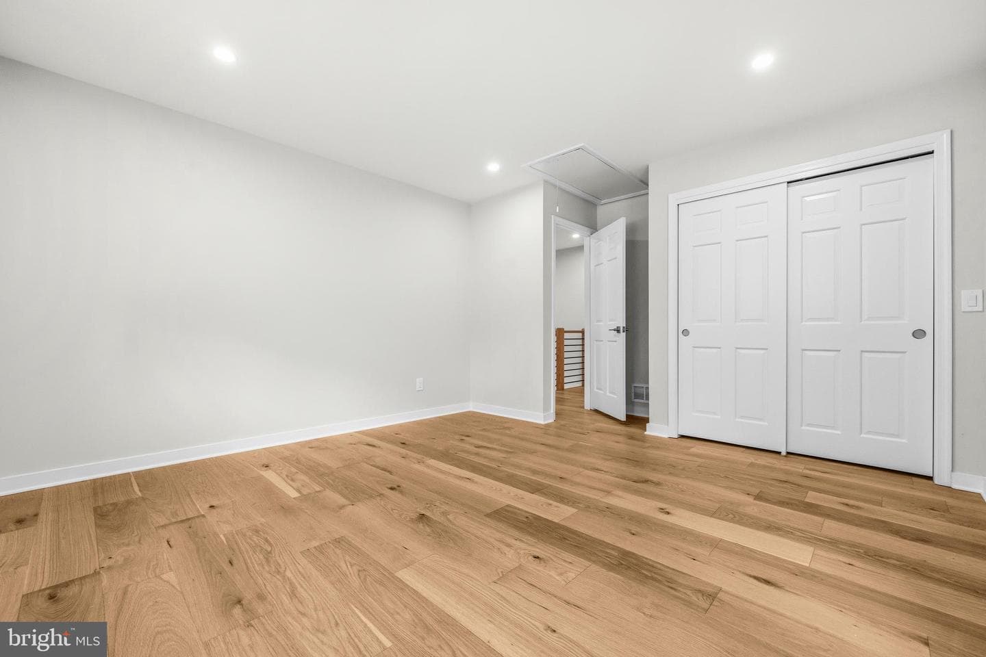 11109 Luxmanor Road photo 25