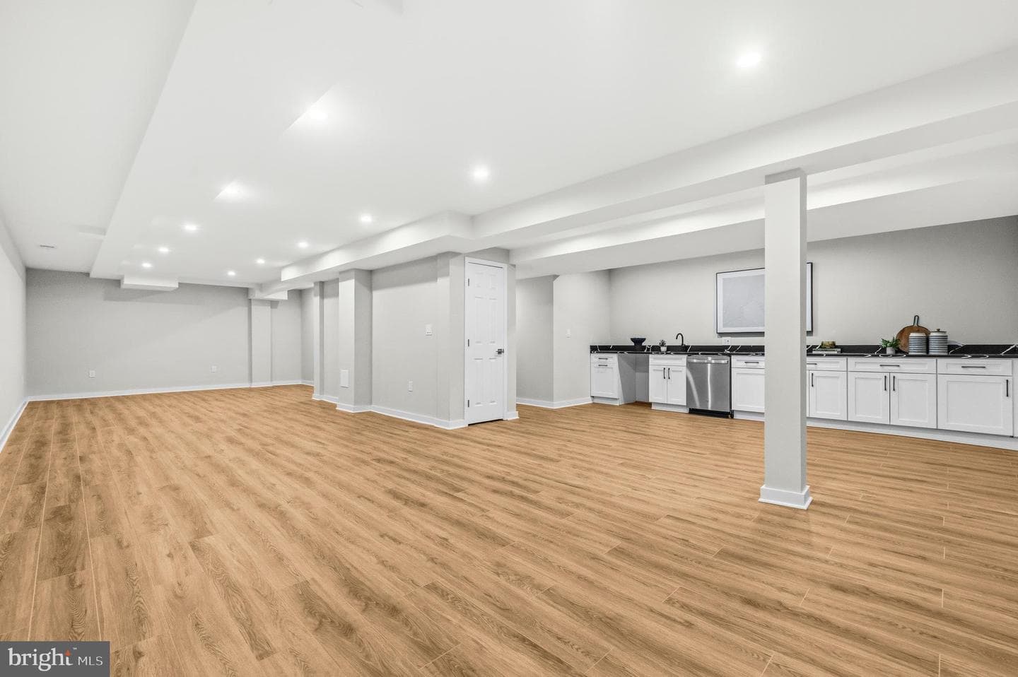 11109 Luxmanor Road photo 35