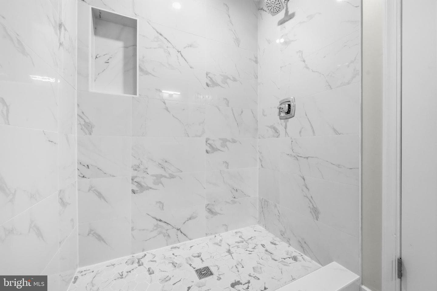 11109 Luxmanor Road photo 38