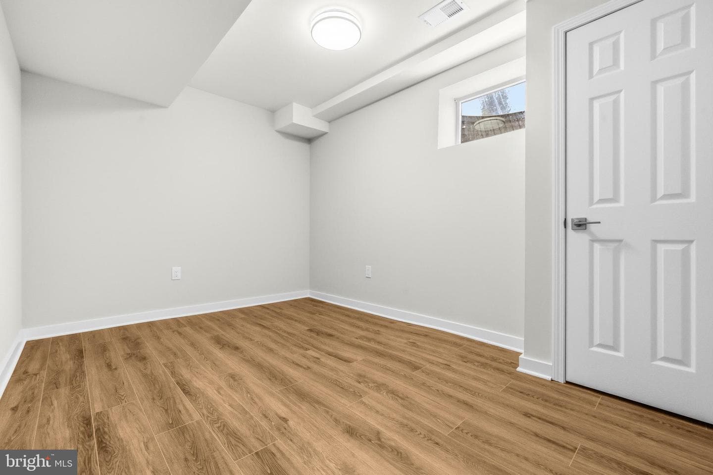 11109 Luxmanor Road photo 39