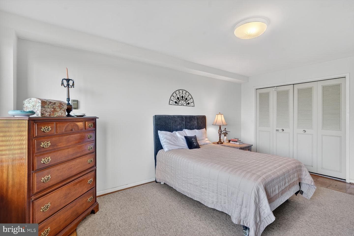 10201 Grosvenor Place #720 photo 13