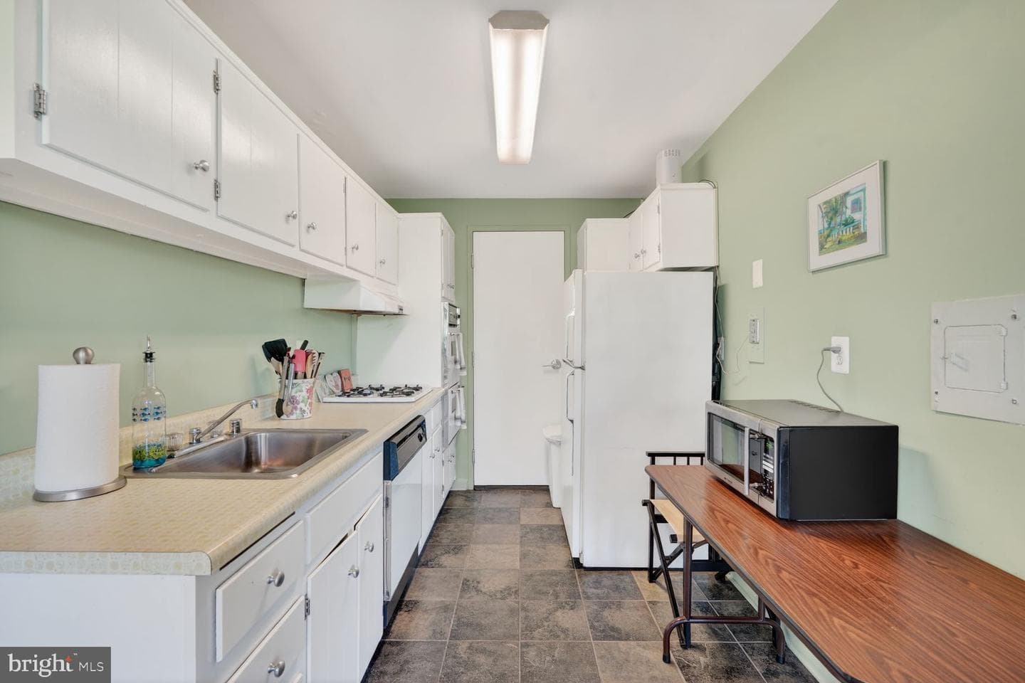 10201 Grosvenor Place #720 photo 7