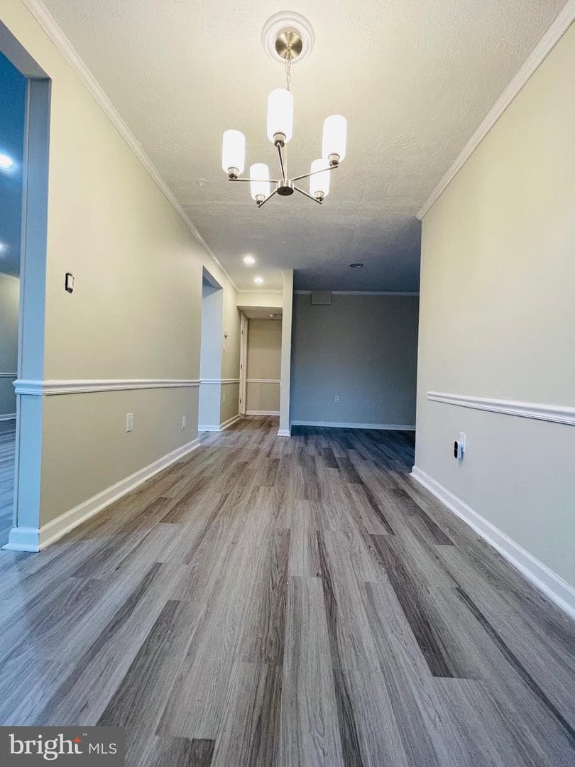 2200 Greenery Lane #101-23 photo 11