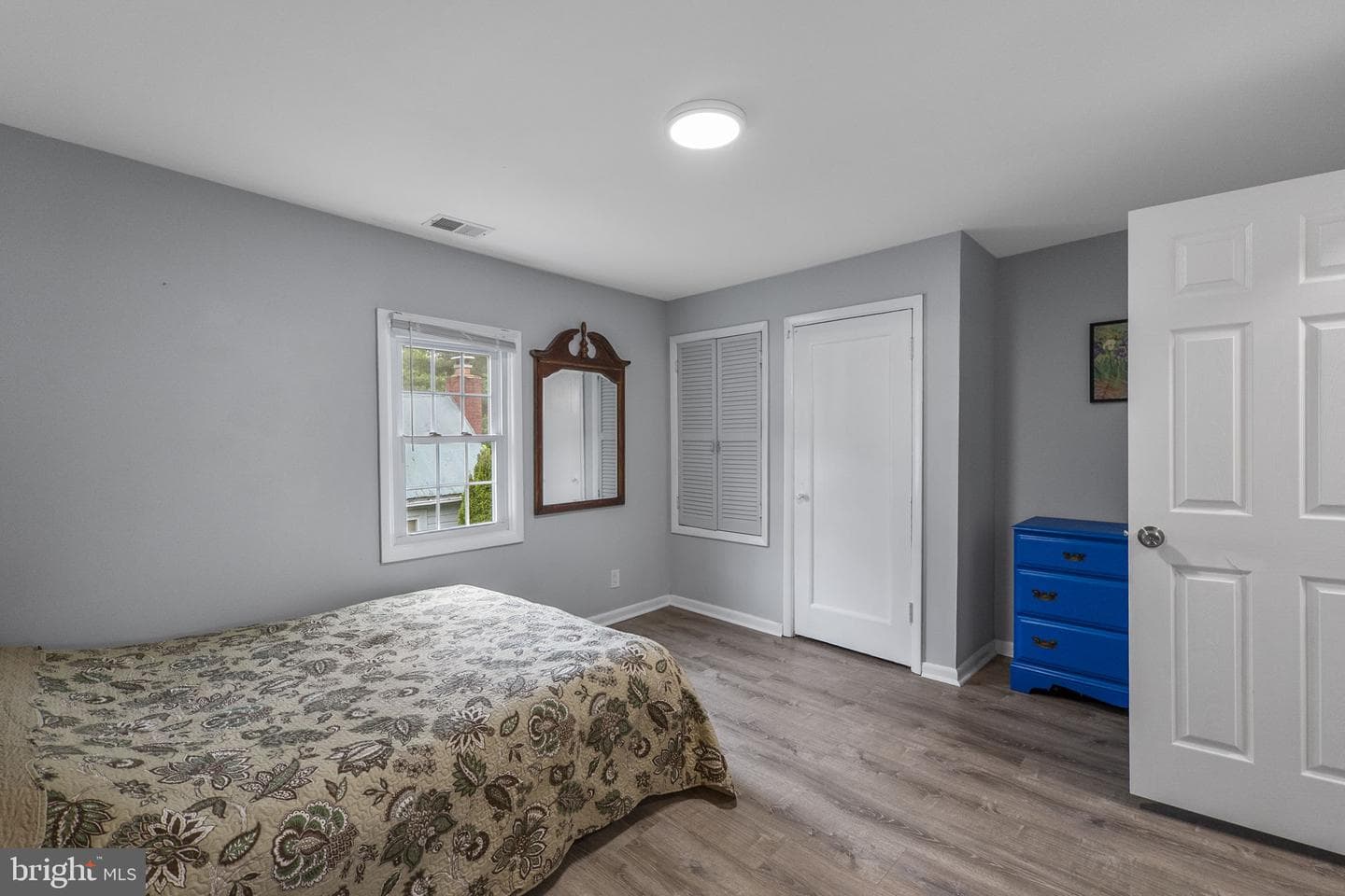 26001 Frederick Road photo 22