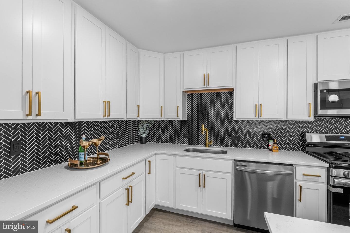 13406 Parkland Drive photo 25