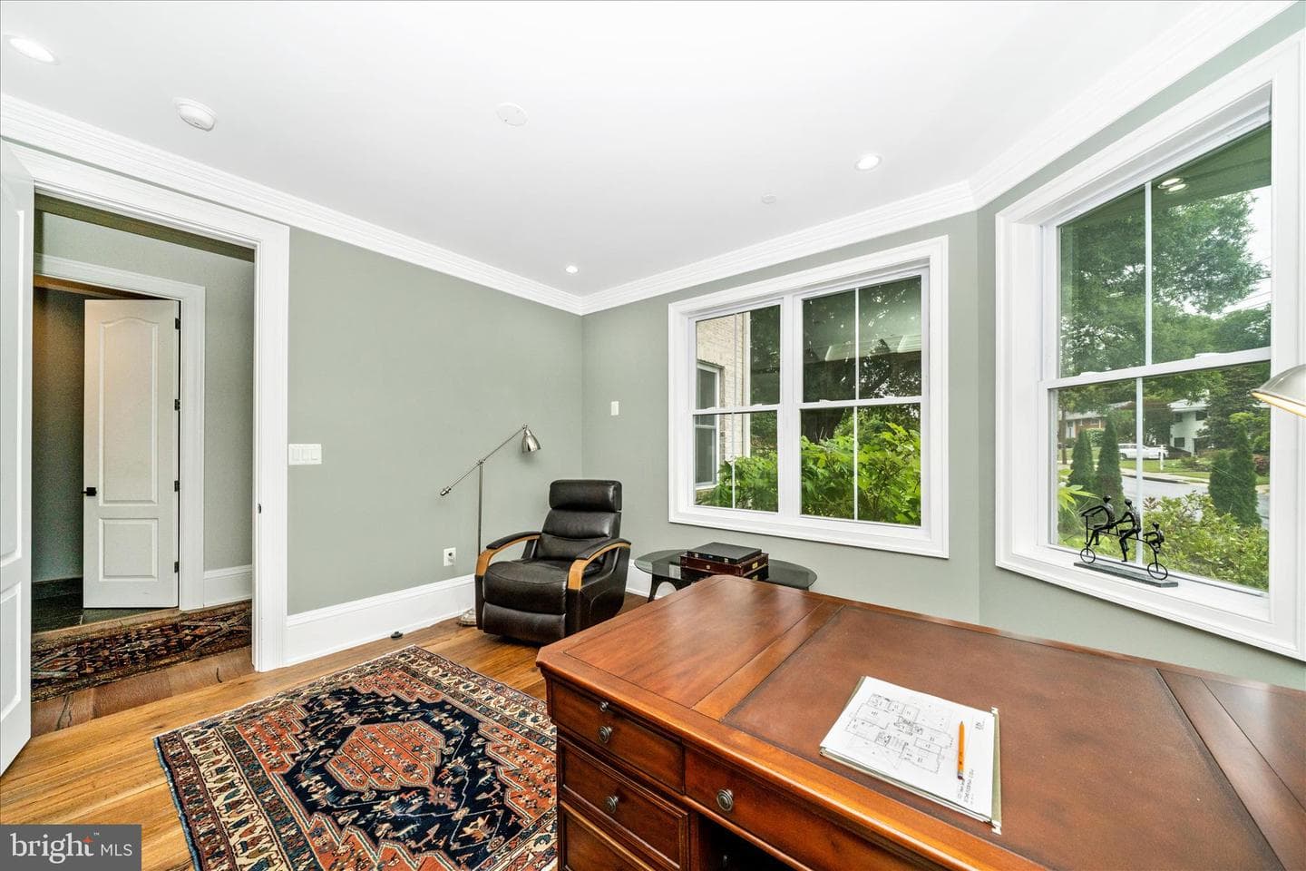 10221 Tyburn Terrace photo 34