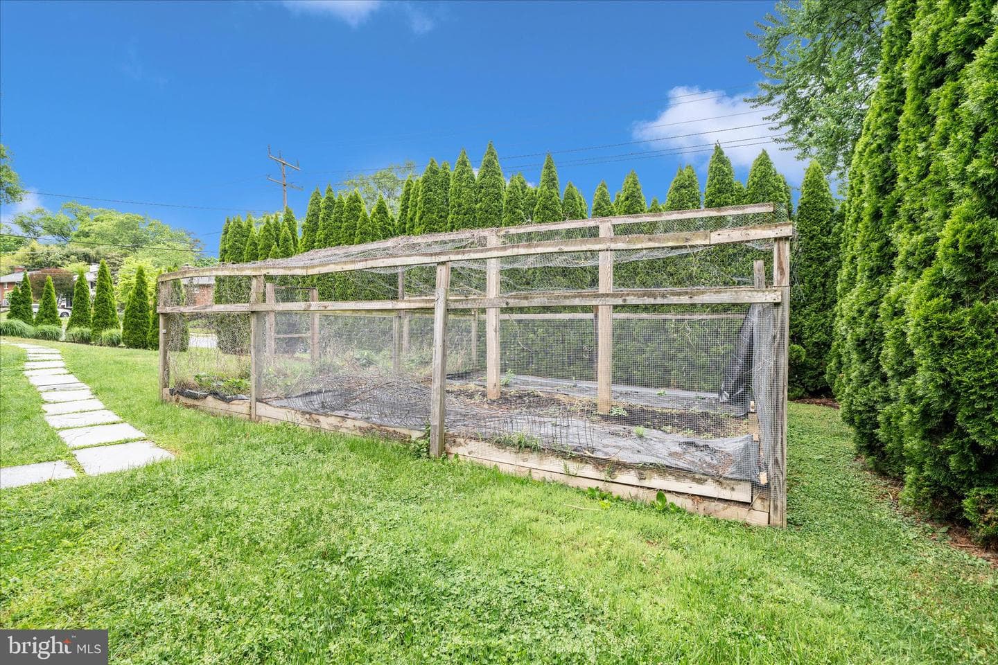 10221 Tyburn Terrace photo 84