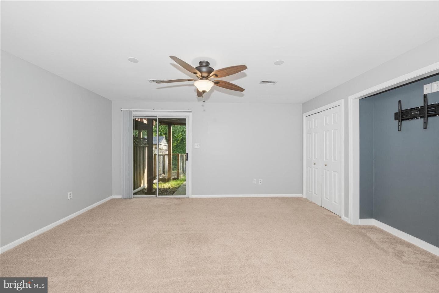 10606 Budsman Terrace photo 32