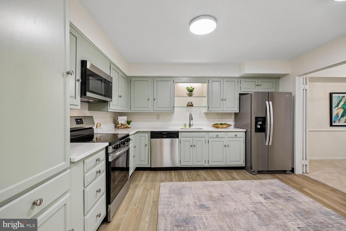 4970 Sentinel Drive #11-405 photo 4