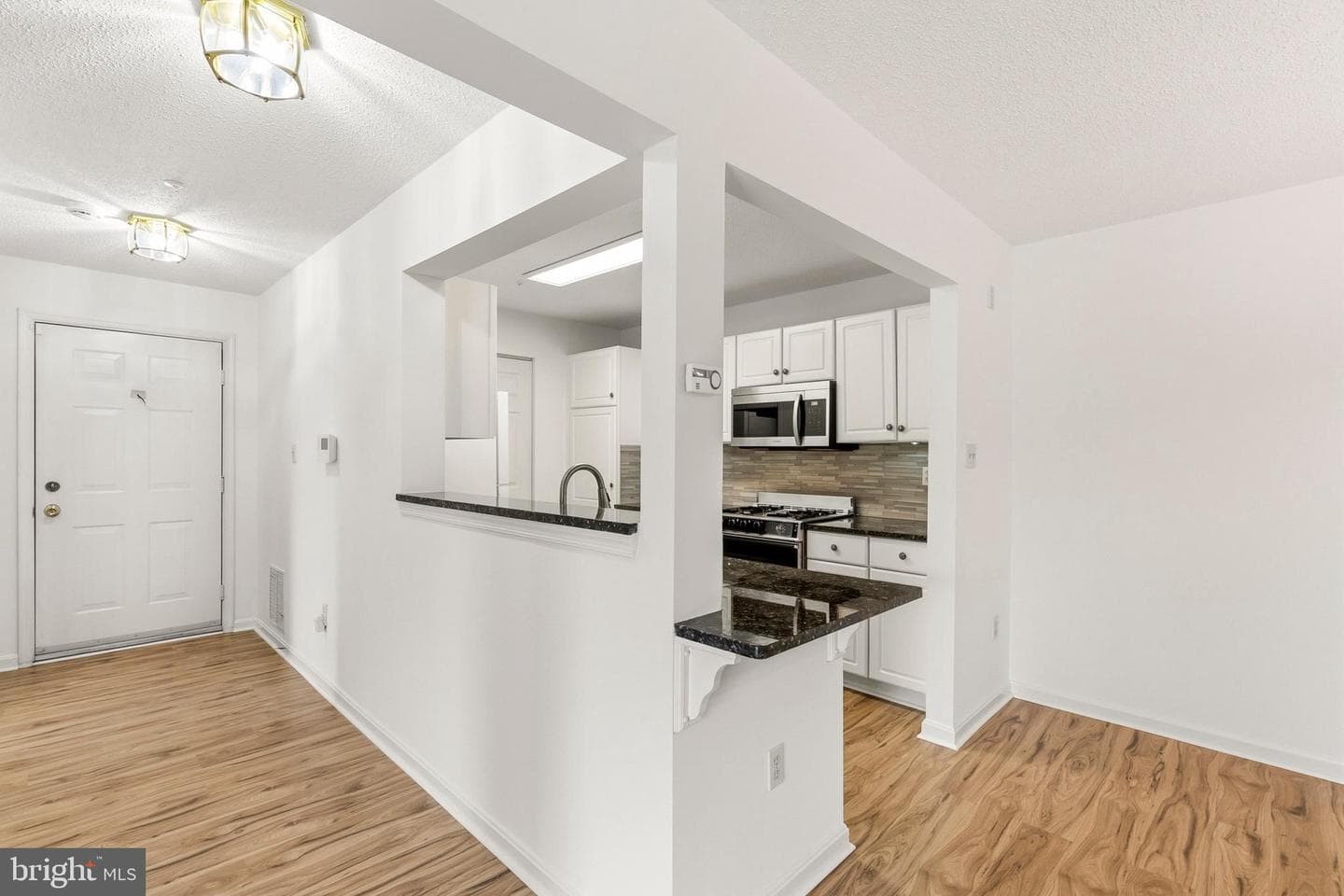 10022 Vanderbilt Circle #10, Rockville
