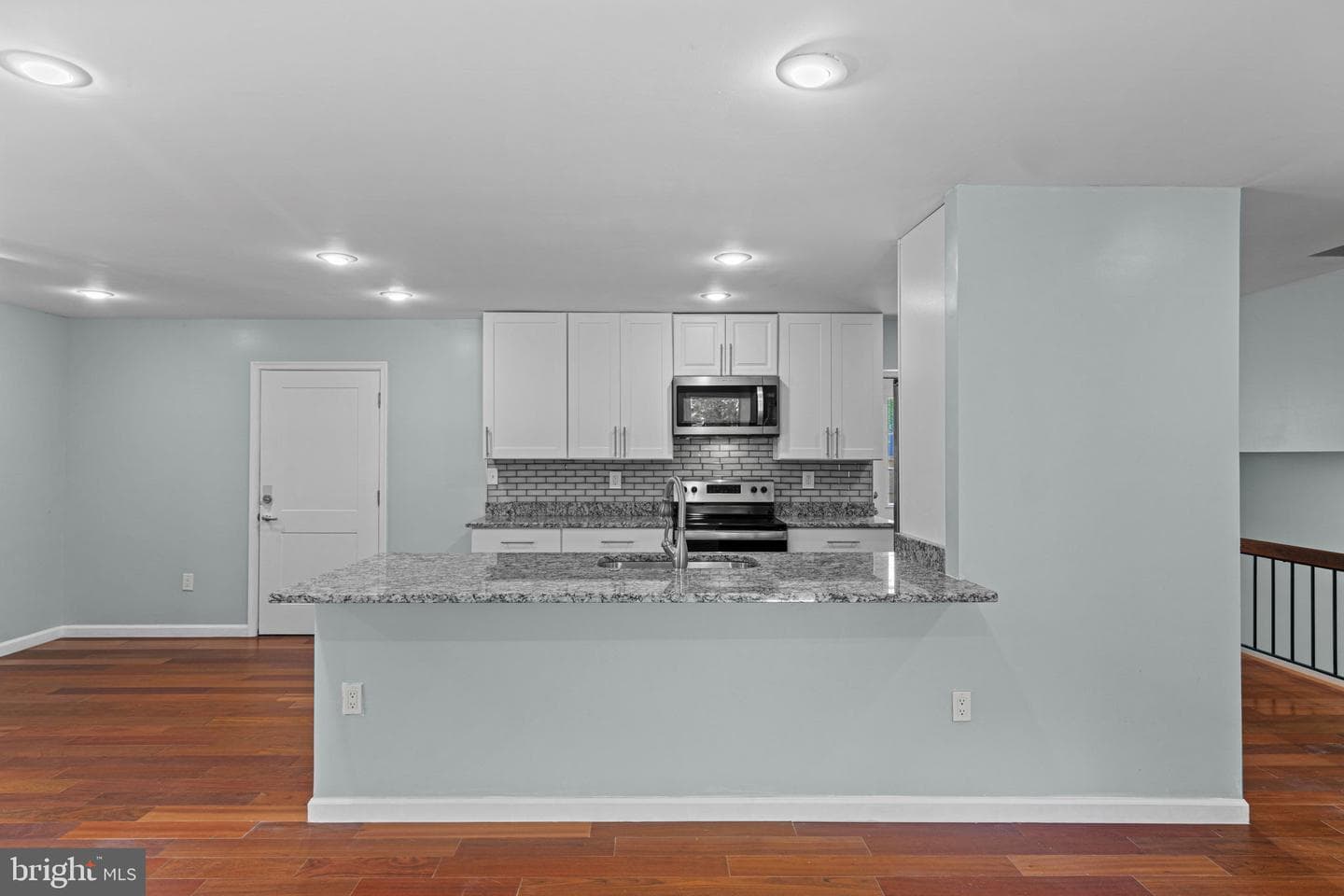 3345 Tanterra Circle photo 7