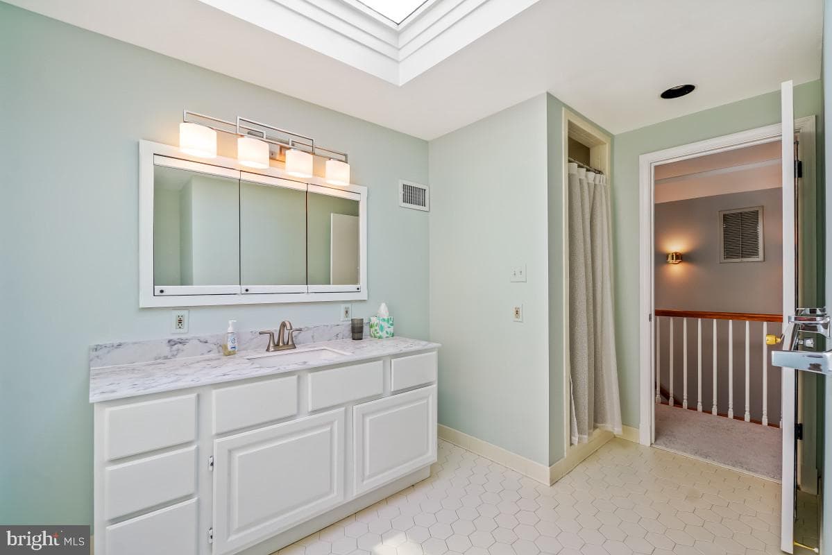 7214 Pomander Lane photo 24
